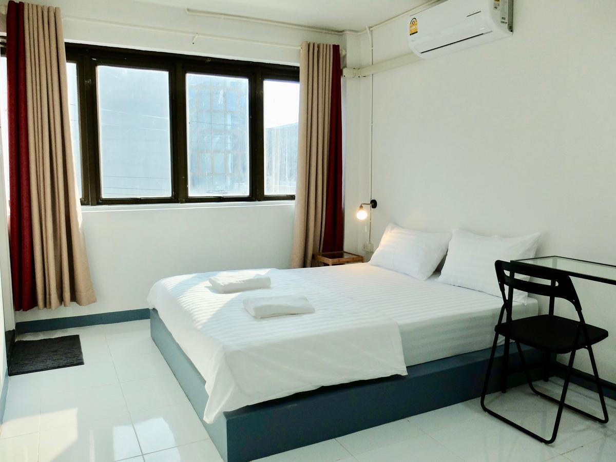 פאק קרט Diamond & Rust Hostel מראה חיצוני תמונה