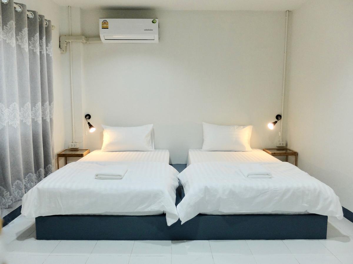 פאק קרט Diamond & Rust Hostel מראה חיצוני תמונה