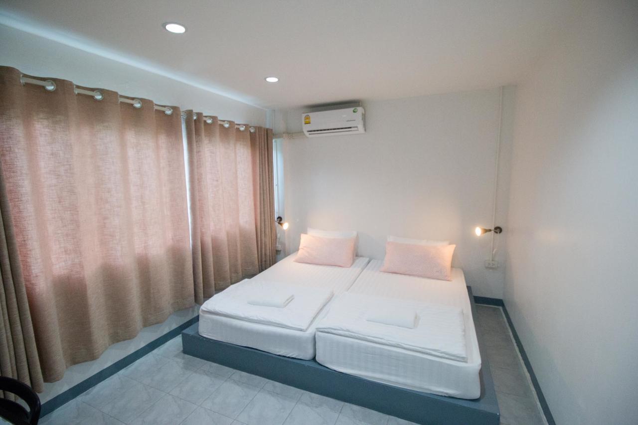 פאק קרט Diamond & Rust Hostel מראה חיצוני תמונה