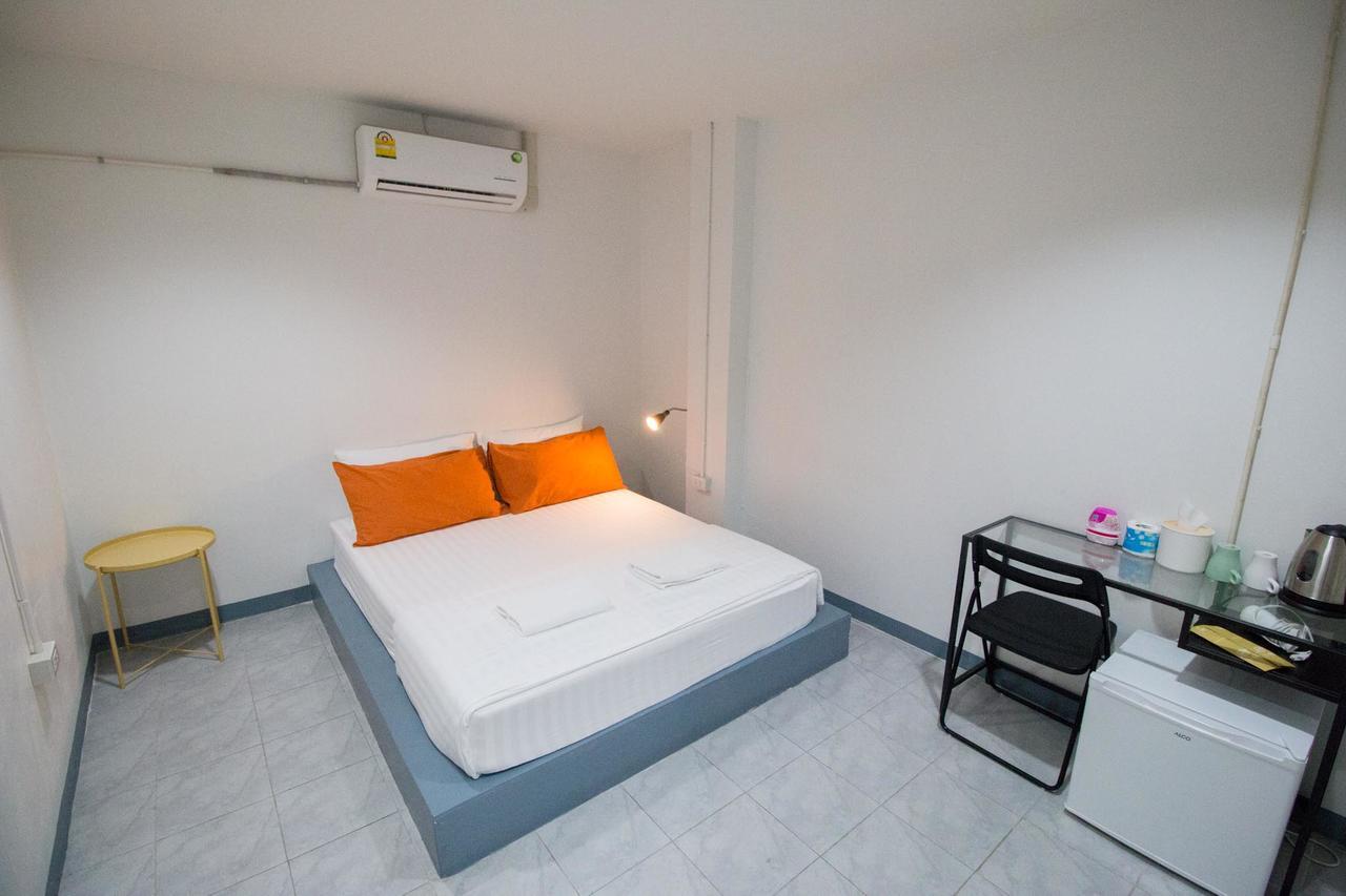 פאק קרט Diamond & Rust Hostel מראה חיצוני תמונה
